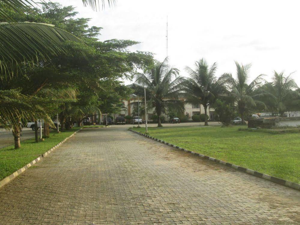 Tiffany Hotel And Towers Imogwu-Agwa Exterior photo